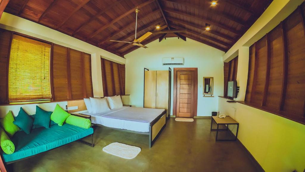 Deluxe Double Room With River View