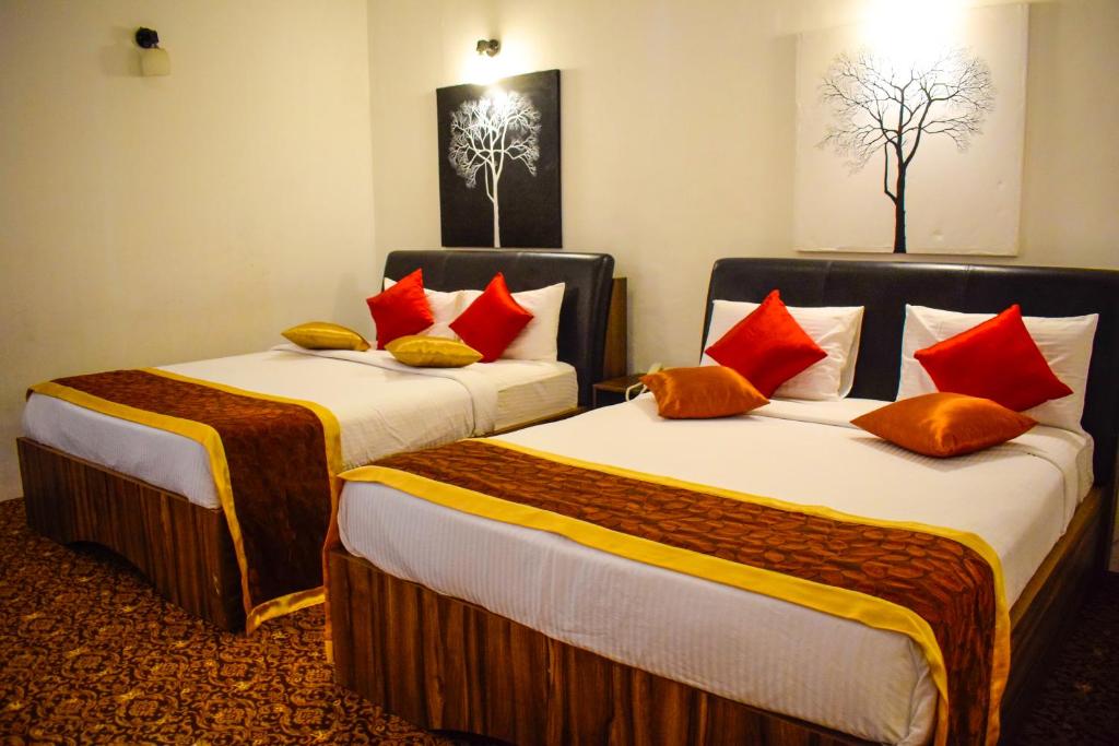 DELUXE QUADRUPLE ROOM