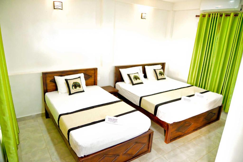 Deluxe Triple Room