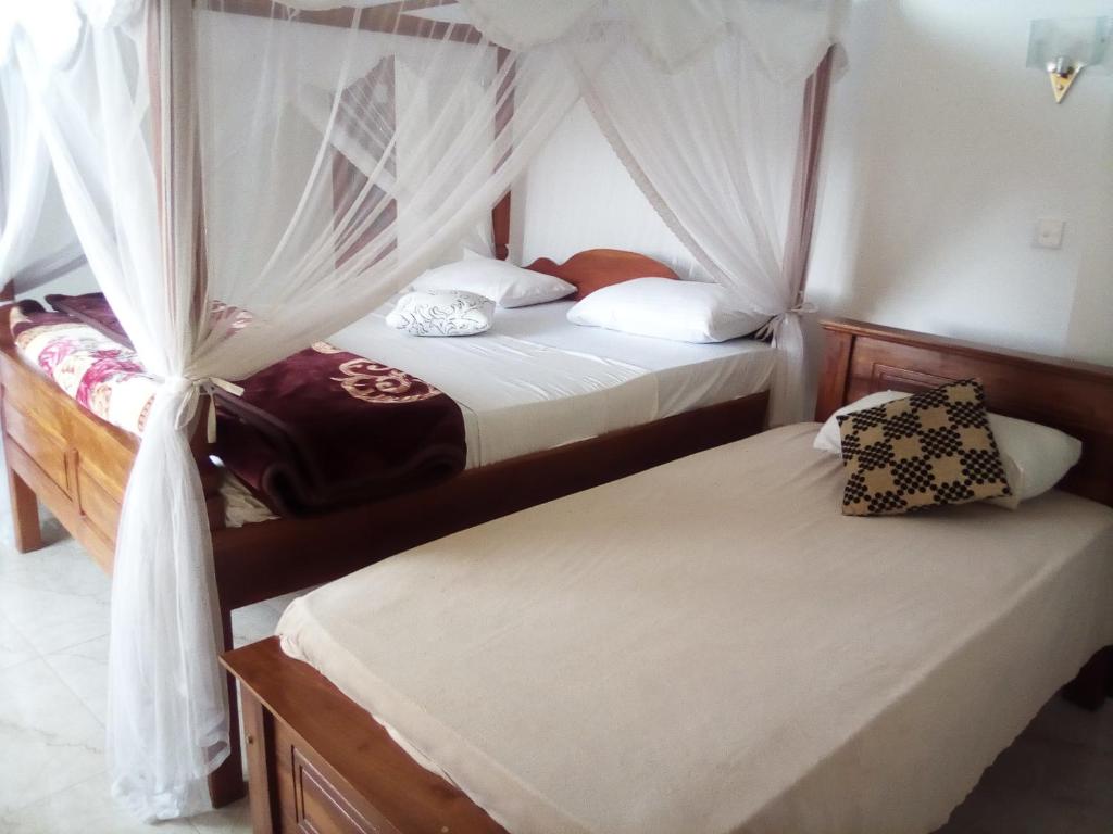 Triple Room with Balcony