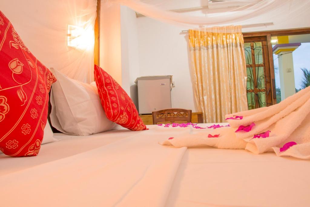 Single Room with Fan