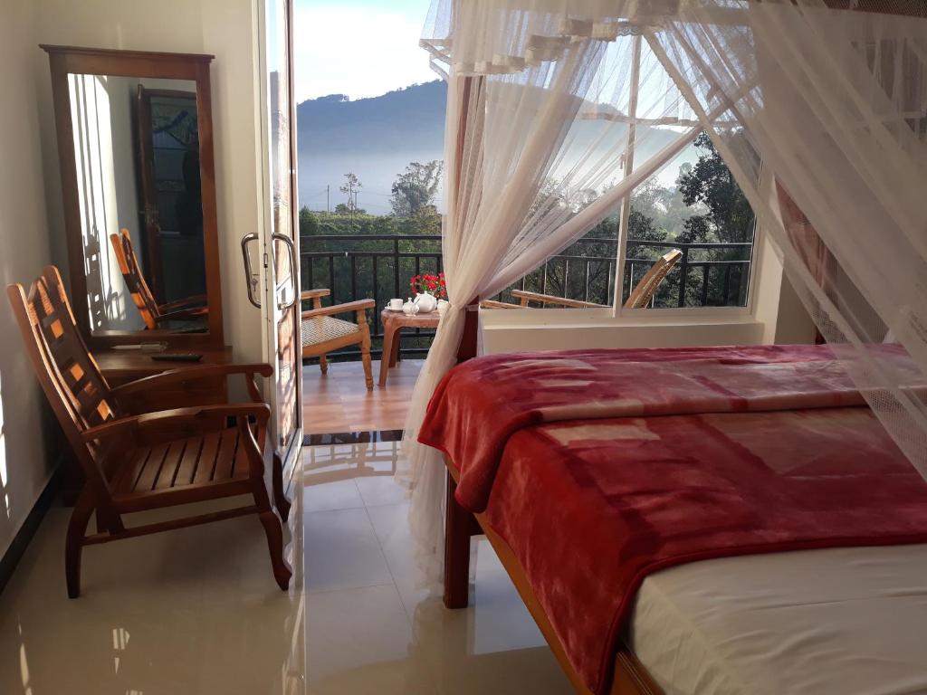 Deluxe Double Room with Balcony