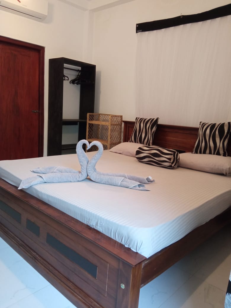 King's apartment with Garden View