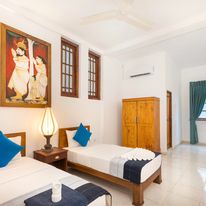 Pool House - 13 Nights Minimum Panchakarma