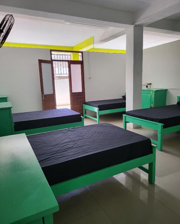 Single Bed in 10 Bed - Dormitary Room