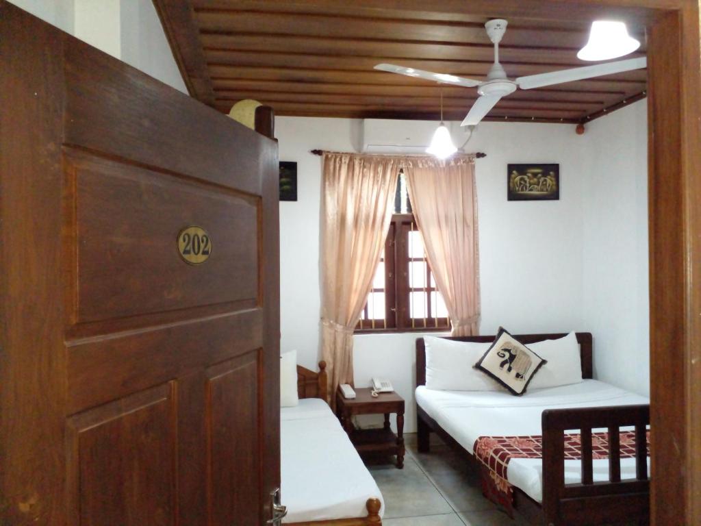 Standard Family Room