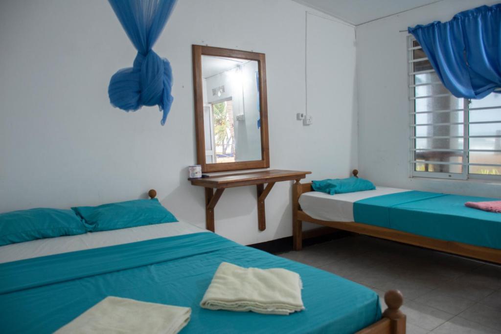 Sea view Triple bed Room with AC