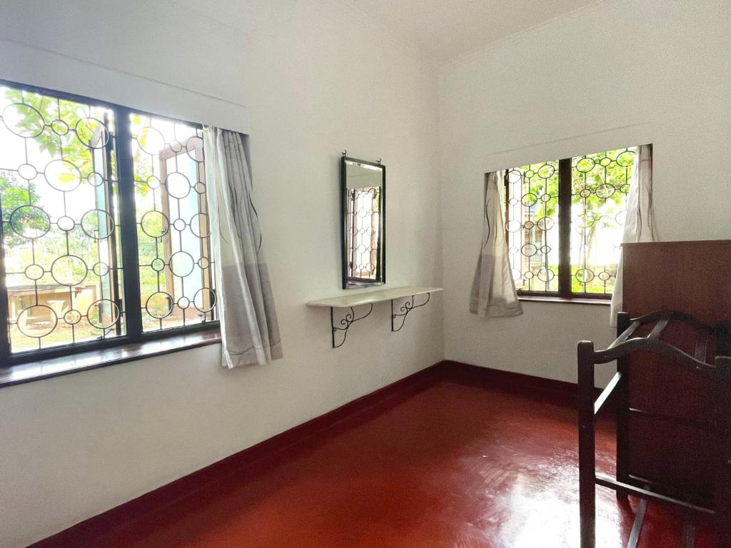 Double Room With Garden View (A/C)