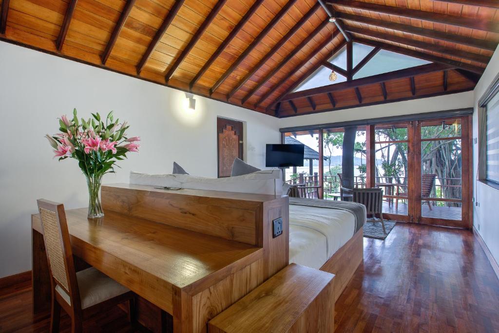 Superior Cottage (Double Occupancy)