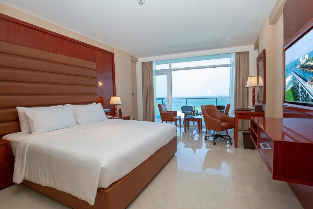 Signature Room - Direct sea view