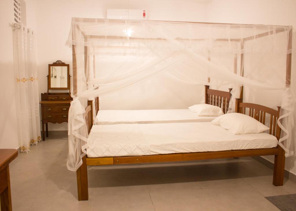 Double or Twin Room with Terrace